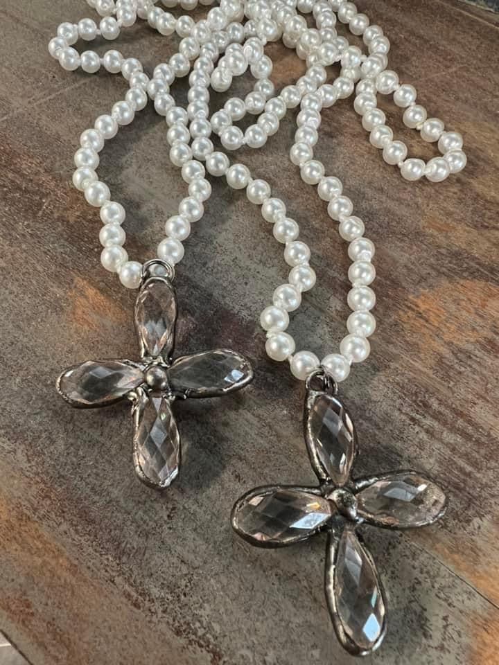 Glass cross pendant necklace