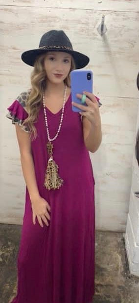 Magenta maxi dress with leopard flutter sleeves!